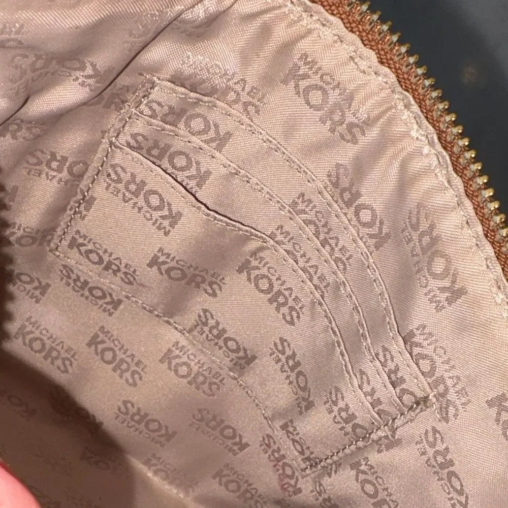 Michael Kors  Pouch Clutch Wristlet Jet Set Travel Large Pebbled Brown Leather